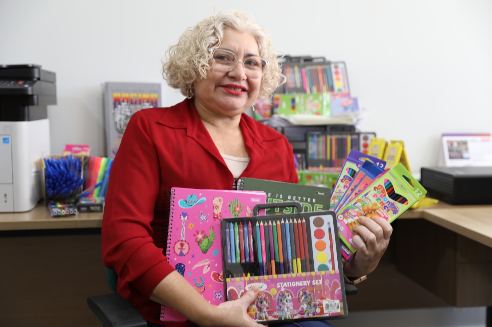 “NO CAMINHO DA ESCOLA”: Campanha da DPE-RR arrecada materiais  escolares para alunos da rede pública