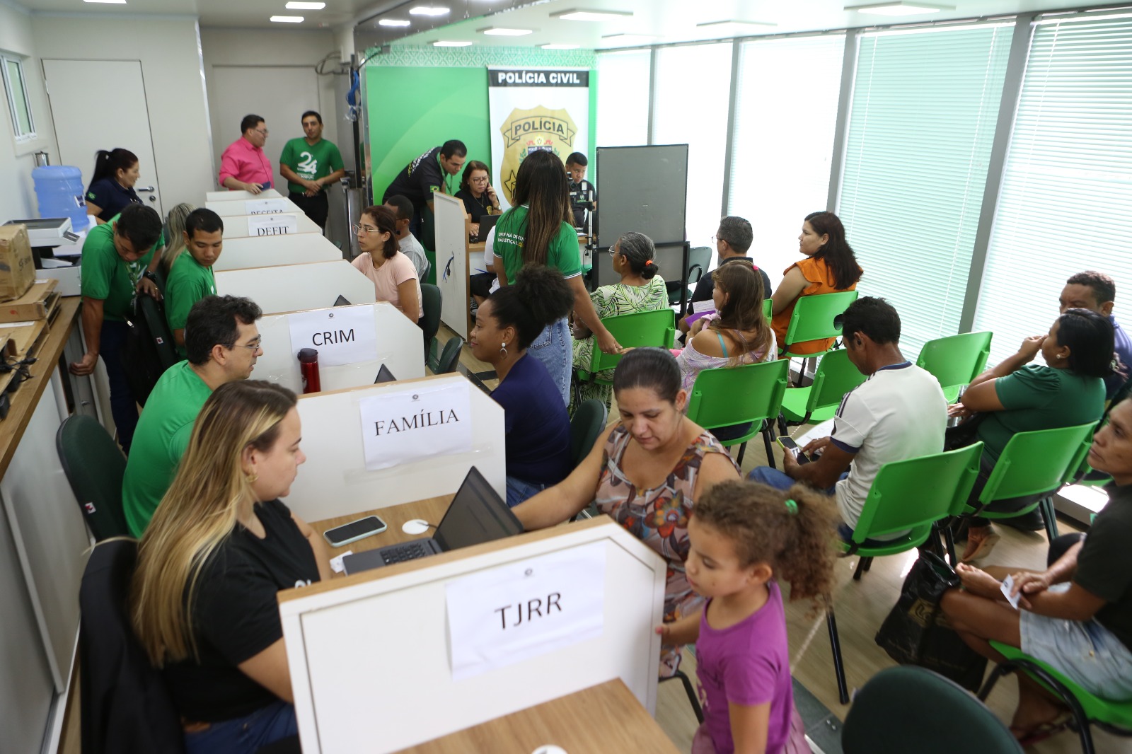 CIDADANIA E JUSTIÇA: DPE-RR leva serviços jurídicos e sociais ao Conjunto Pérola por meio da Carreta dos Direitos