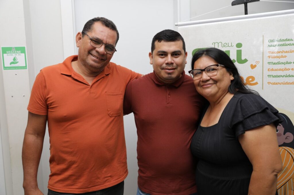 DIA D: “Melhor presente que eu podia ganhar”: famílias celebram reconhecimento de vínculos com ação Meu Pai Tem Nome